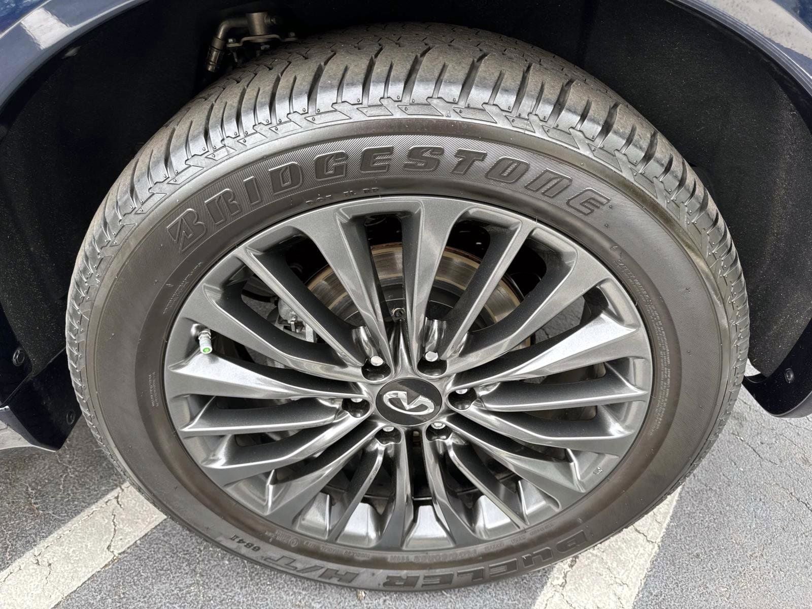 2024 INFINITI QX80 Sensory