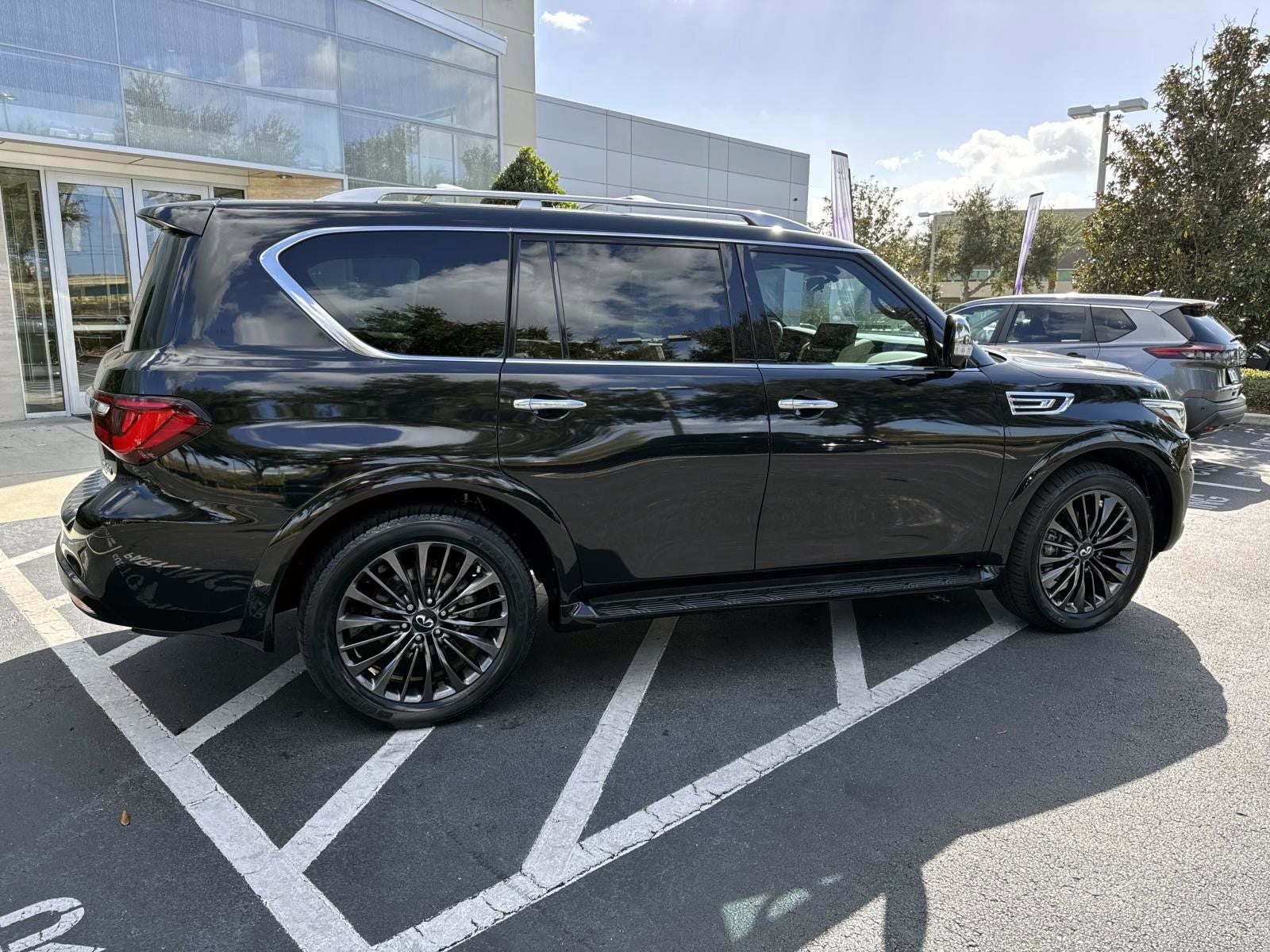 2023 INFINITI QX80 Sensory