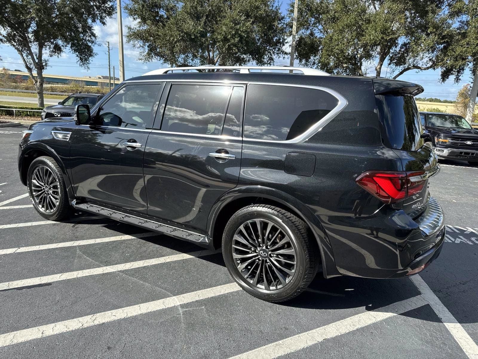 2023 INFINITI QX80 Sensory