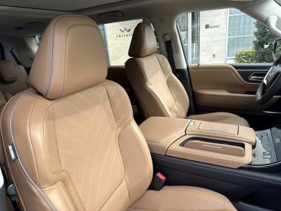 2026 INFINITI QX80 LUXE