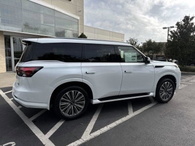 2026 INFINITI QX80 LUXE