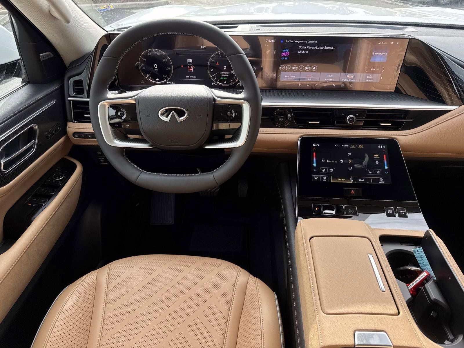 2026 INFINITI QX80 LUXE