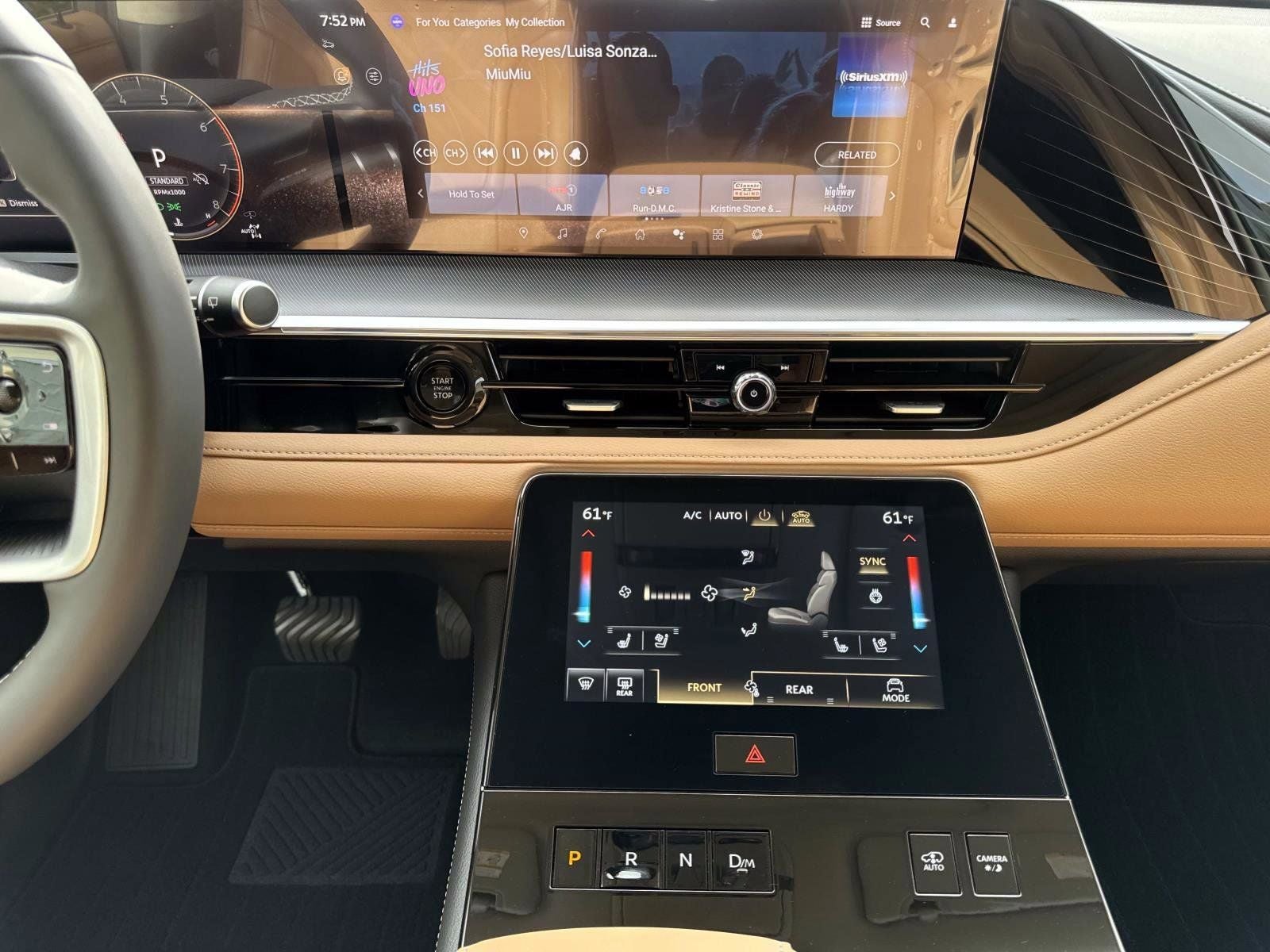 2026 INFINITI QX80 LUXE