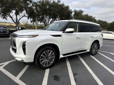 2026 INFINITI QX80 LUXE