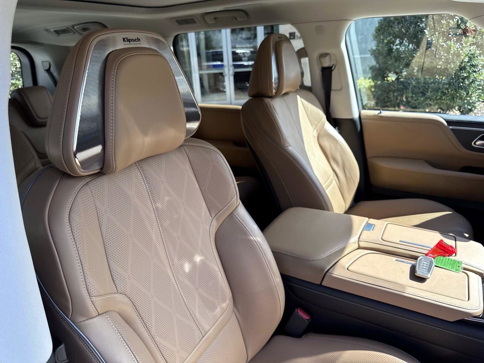 2025 INFINITI QX80 SENSORY