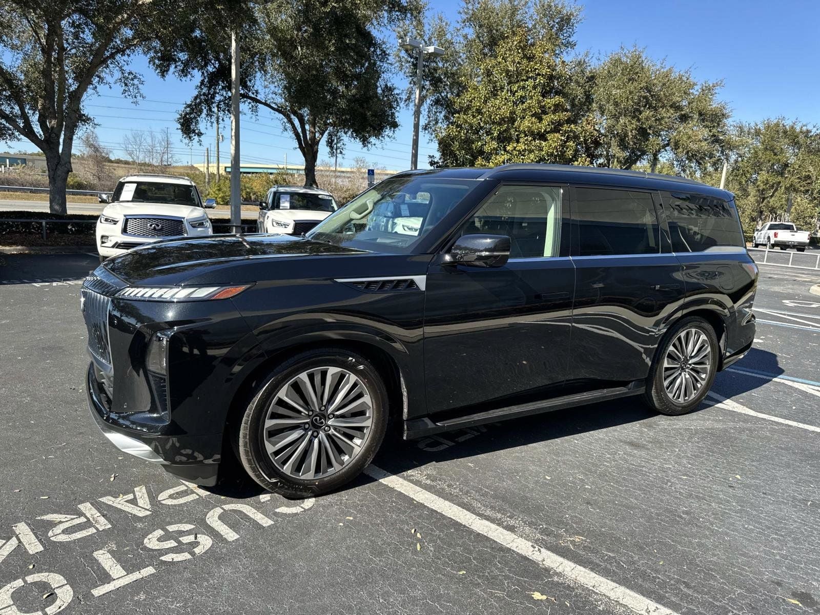 2025 INFINITI QX80 SENSORY