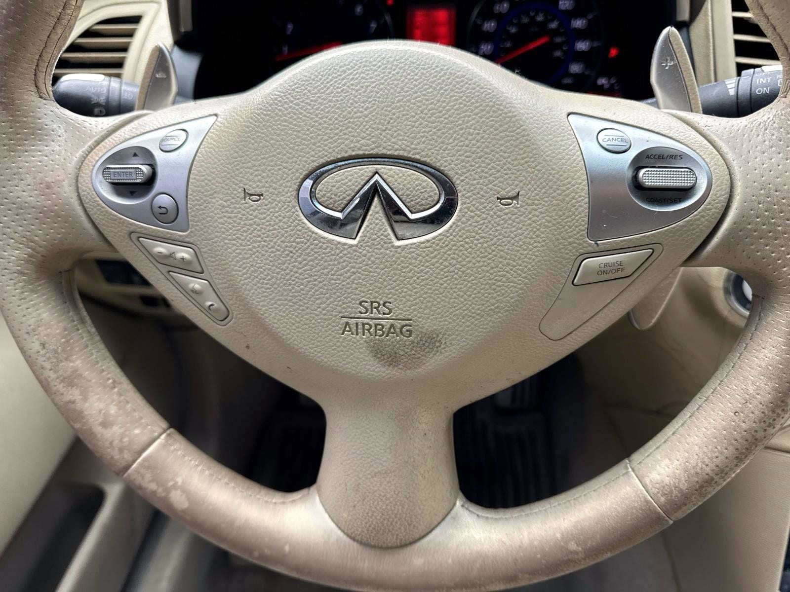 2009 INFINITI FX35 Base
