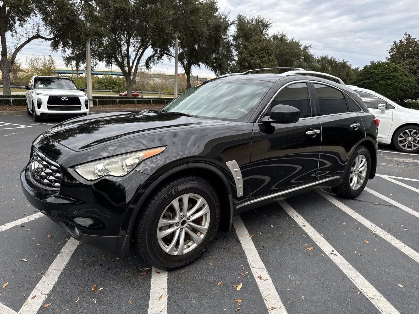 2009 INFINITI FX35 Base