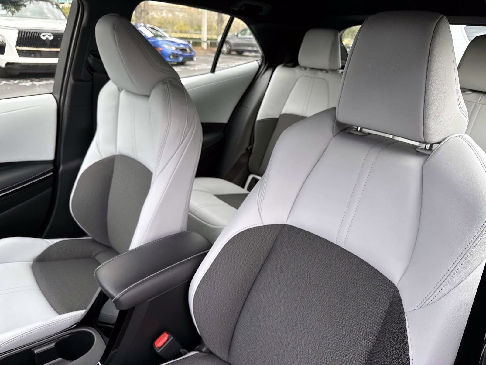 2025 Toyota Corolla Hatchback XSE