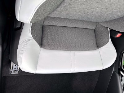 2025 Toyota Corolla Hatchback XSE