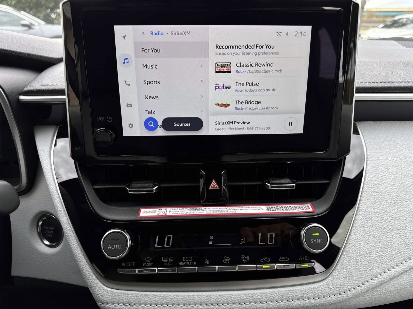 2025 Toyota Corolla Hatchback XSE