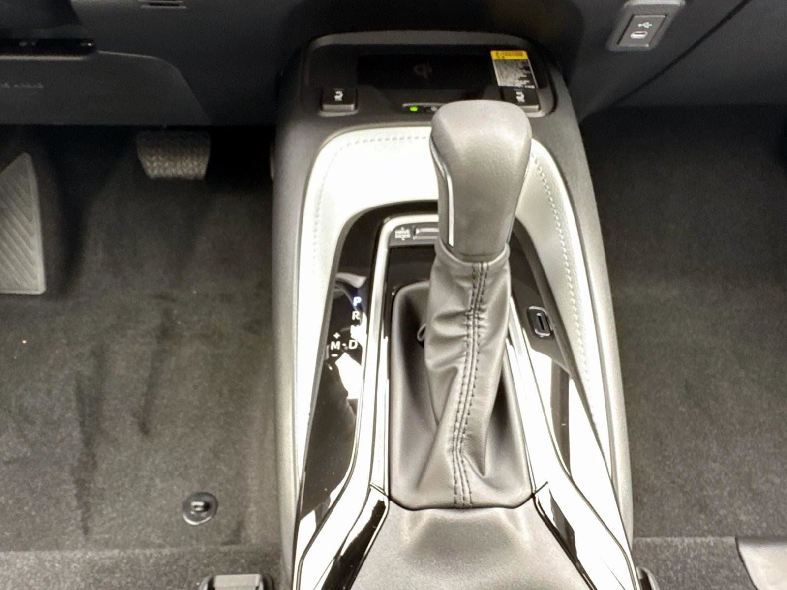 2025 Toyota Corolla Hatchback XSE