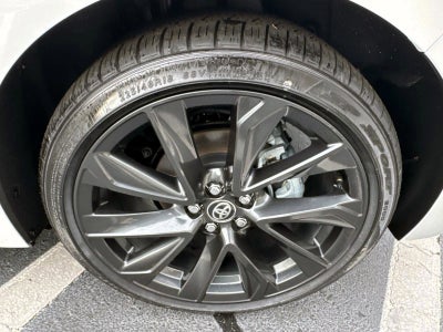 2025 Toyota Corolla Hatchback XSE