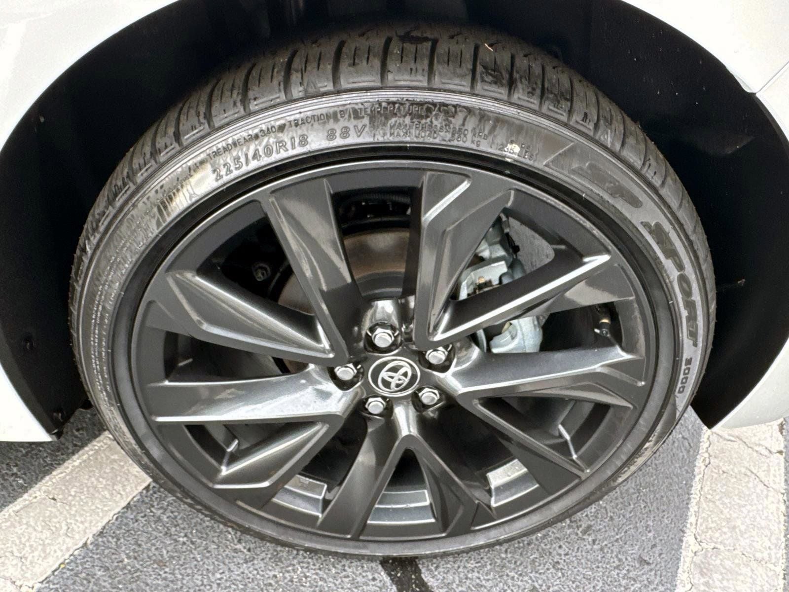 2025 Toyota Corolla Hatchback XSE