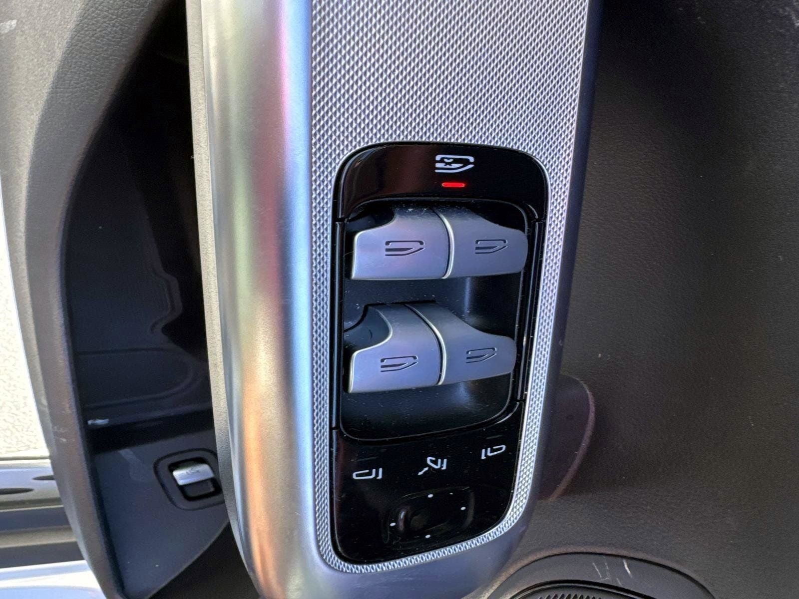 2025 Mercedes-Benz GLC GLC 300 4MATIC®